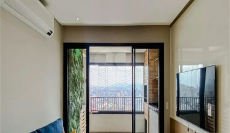 Apartamento à venda com 2 quartos, sendo 1 suíte,  em Brás, São Paulo, SP