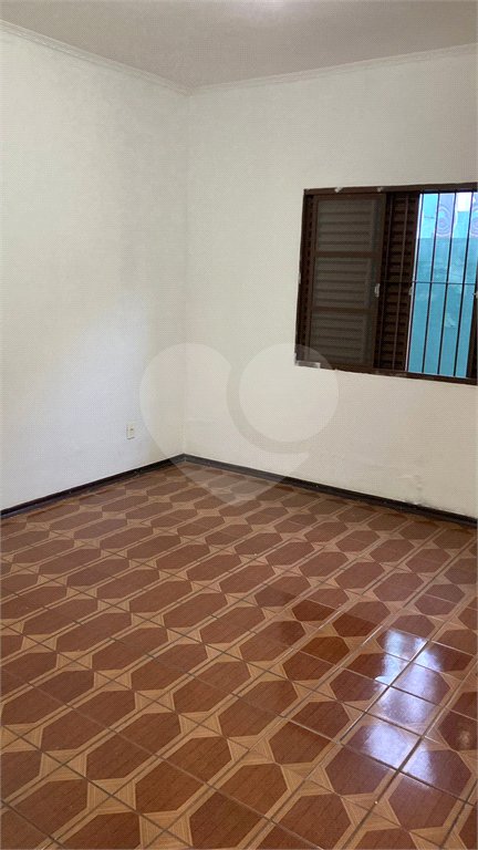 Casa Térrea à venda com 5 quartos, sendo 2 suítes, em Vila Trujillo, Sorocaba, SP