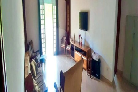 Chácara à venda com 4 quartos, sendo 1 suíte, em Jundiacanga, Araçoiaba da Serra, SP