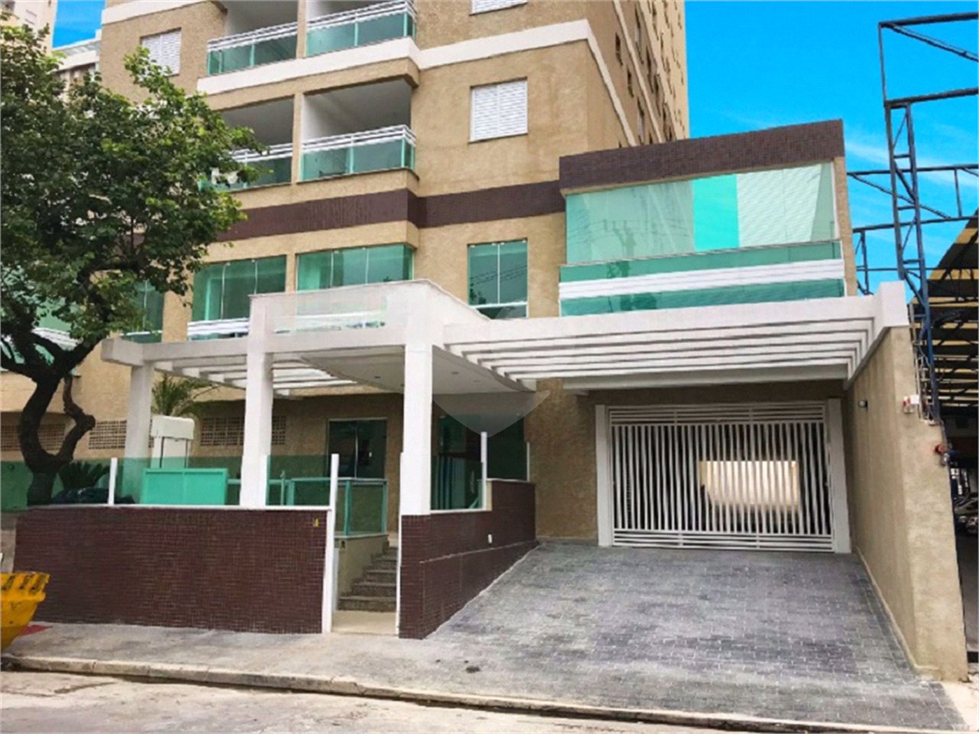 Apartamento à venda com 2 quartos, sendo 1 suíte, em Vila Galvão, Guarulhos, SP