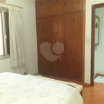Casa à venda com 3 quartos, sendo 1 suíte, em Santo Amaro, São Paulo, SP