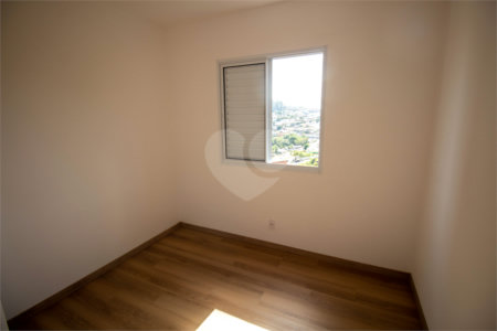 Apartamento para alugar com 2 quartos, sendo 1 suíte, em Chácaras Manão, Mairinque, SP