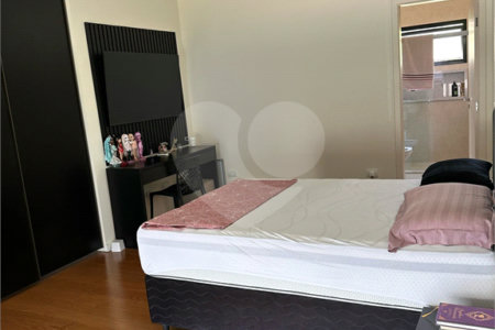 Casa à venda com 5 suítes no condomínio Porto de Atibaia, Atibaia - SP