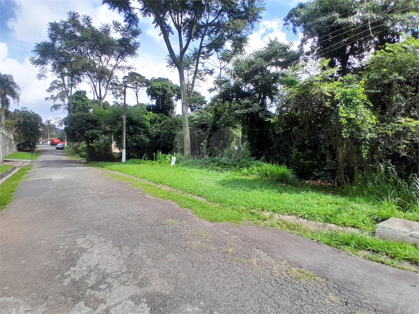 Terreno à venda no condomínio Associação Reserva das Hortênsias, Mairiporã - SP