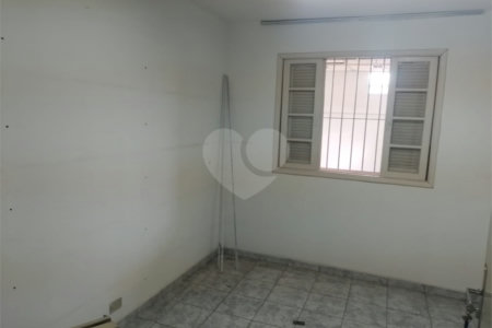 Sobrado à venda com 3 quartos em Vila Gustavo, São Paulo, SP