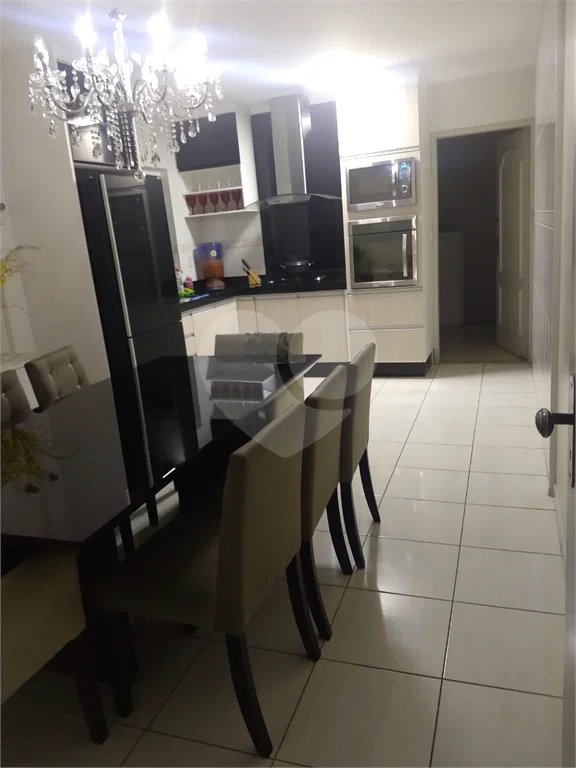 Sobrado à venda com 3 suítes em Vila Mazzei, São Paulo, SP