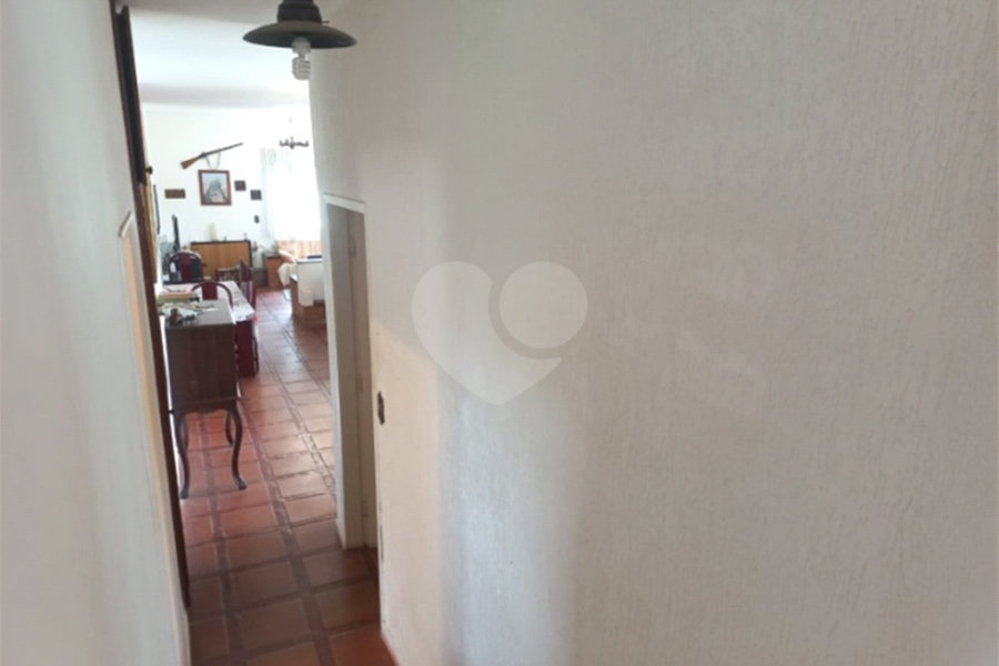Casa à venda com 4 quartos, sendo 2 suítes, no condomínio Residencial Ypeville, Mairiporã - SP