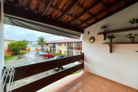 Apartamento à venda com 1 quarto em Taperapuan, Porto Seguro, BA