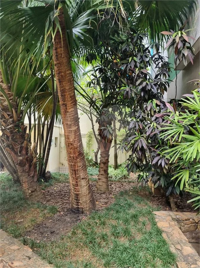 Apartamento 45m2 com 2 dormitórios e vaga no Jardins