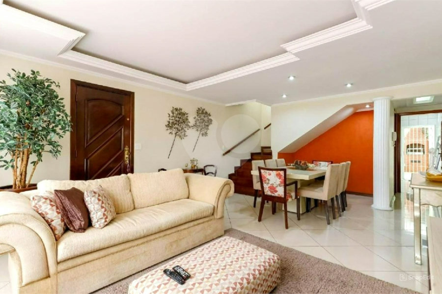 Sobrado à venda com 3 quartos, sendo 1 suíte, em Horto, São Paulo, SP
