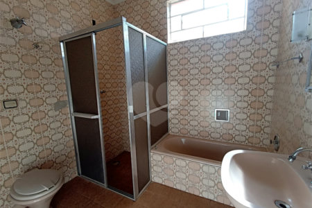 Casa à venda com 3 quartos, sendo 2 suítes,  no Centro, Itapetininga, SP