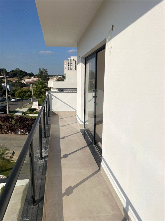 Casa à venda com 3 suítes no condomínio Central Parque, Salto - SP