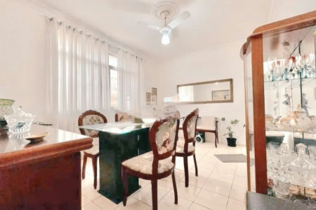 Apartamento com 2 dormitórios à venda, 70 m² por R$ 430.000,00 - Gonzaga - Santos/SP