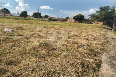 Terreno à venda em Residencial Vista do Horto, Araraquara, SP