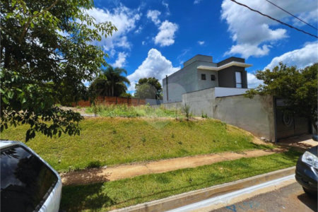 Terreno à venda em Pinheirinho, Vinhedo, SP