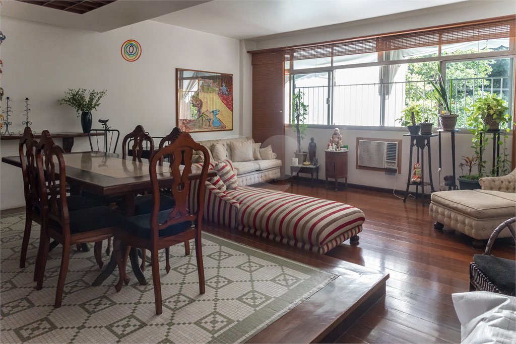 Apartamento à venda com 3 quartos, sendo 1 suíte, em Tijuca, Rio de Janeiro, RJ
