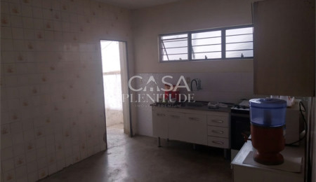 Casa à venda com 3 quartos, sendo 1 suíte,  em Jardim Leocádia, Sorocaba, SP