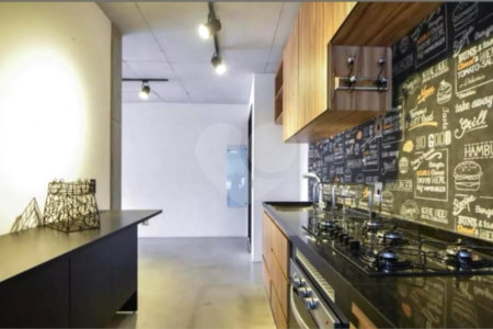 Apartamento à venda com 1 suíte em Jardim das Acácias, São Paulo, SP