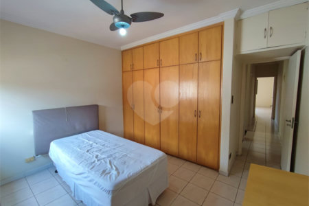 Sobrado à venda com 3 quartos, sendo 1 suíte, em Brooklin, São Paulo, SP