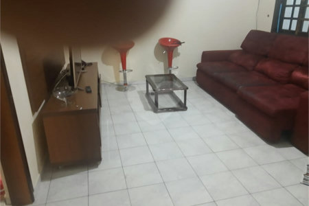 Sobrado à venda com 2 quartos, sendo 1 suíte, em Jardim Umarizal, São Paulo, SP