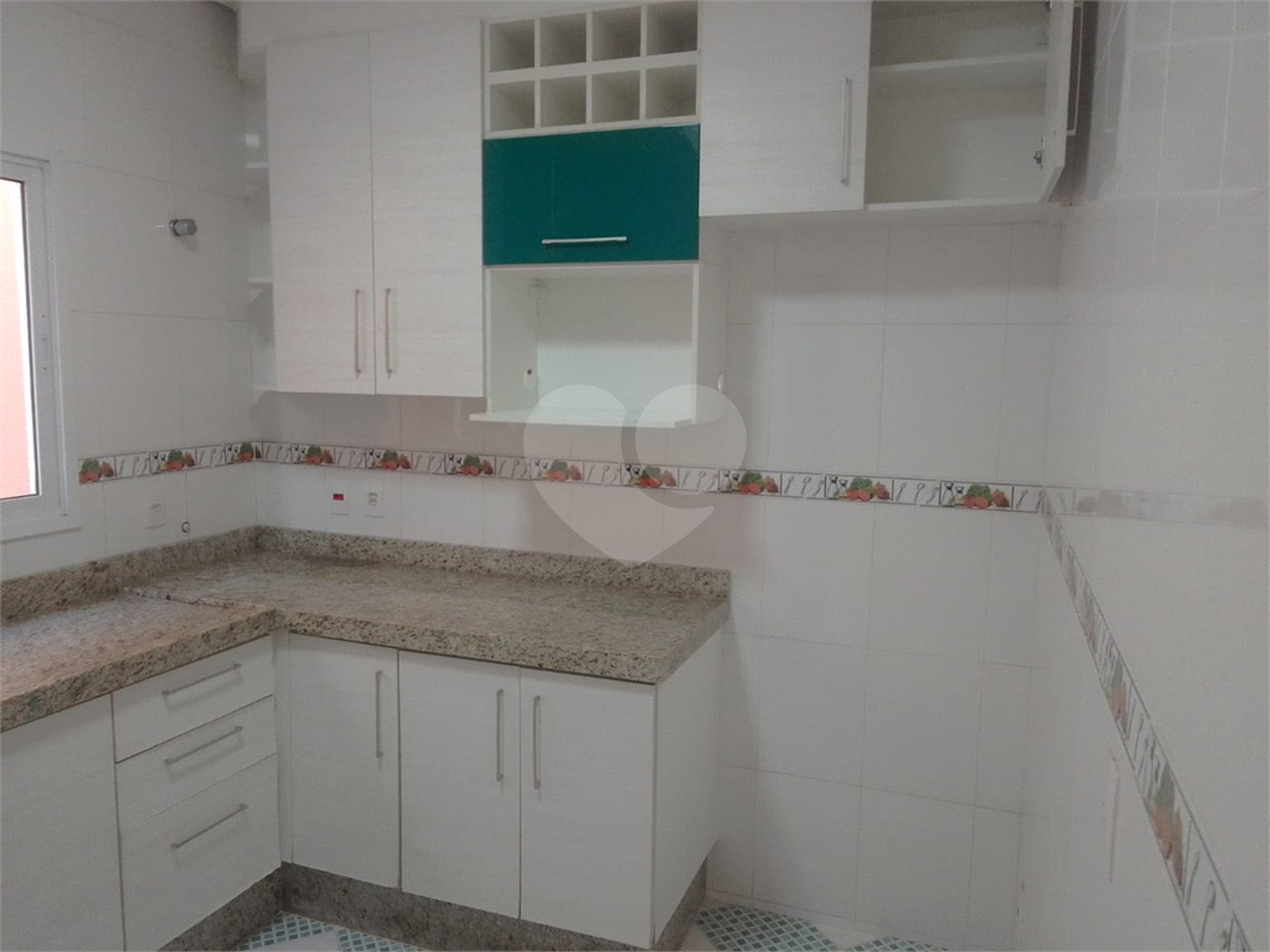 Condomínio à venda com 4 quartos, sendo 2 suítes, em Wanel Ville, Sorocaba, SP