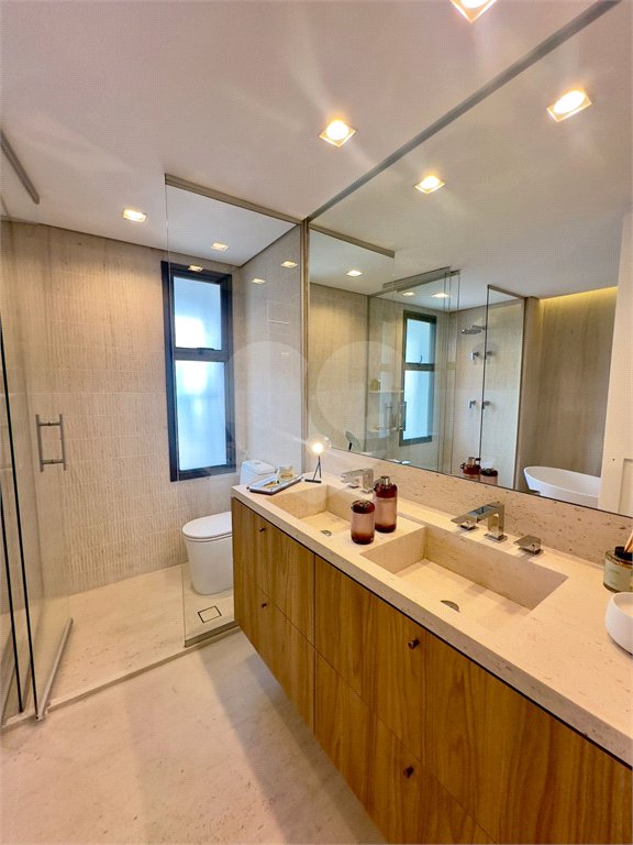 Apartamento à venda com 3 suítes em Brooklin Paulista, São Paulo, SP