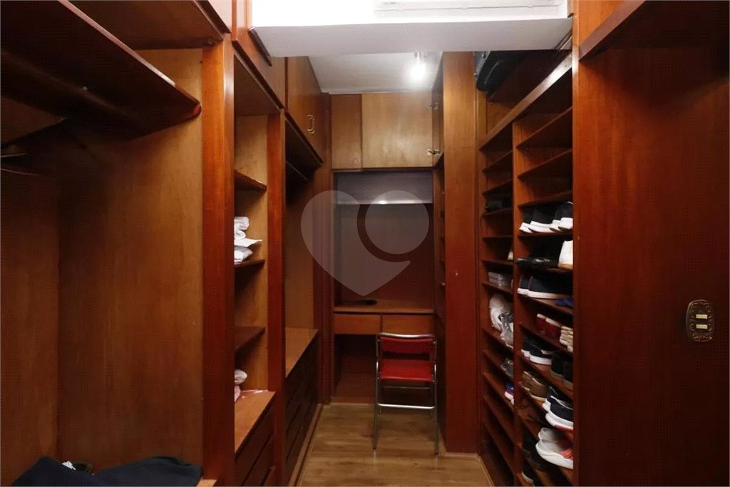 Apartamento à venda com 5 quartos, sendo 2 suítes, em Vila Clementino, São Paulo, SP