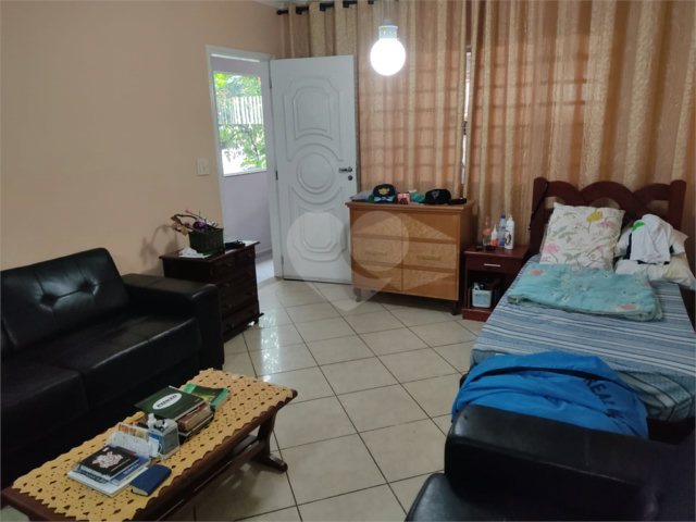 Sobrado à venda com 3 quartos em Vila Gustavo, São Paulo, SP
