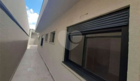 Casa Térrea à venda com 3 suítes em Jardim do Lago, Atibaia, SP