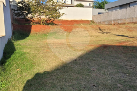 Terreno à venda com 1 suíte no condomínio Residencial Raizes, Paulínia - SP