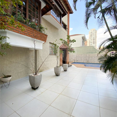 Casa à venda com 3 quartos, sendo 1 suíte, em Santana, São Paulo, SP