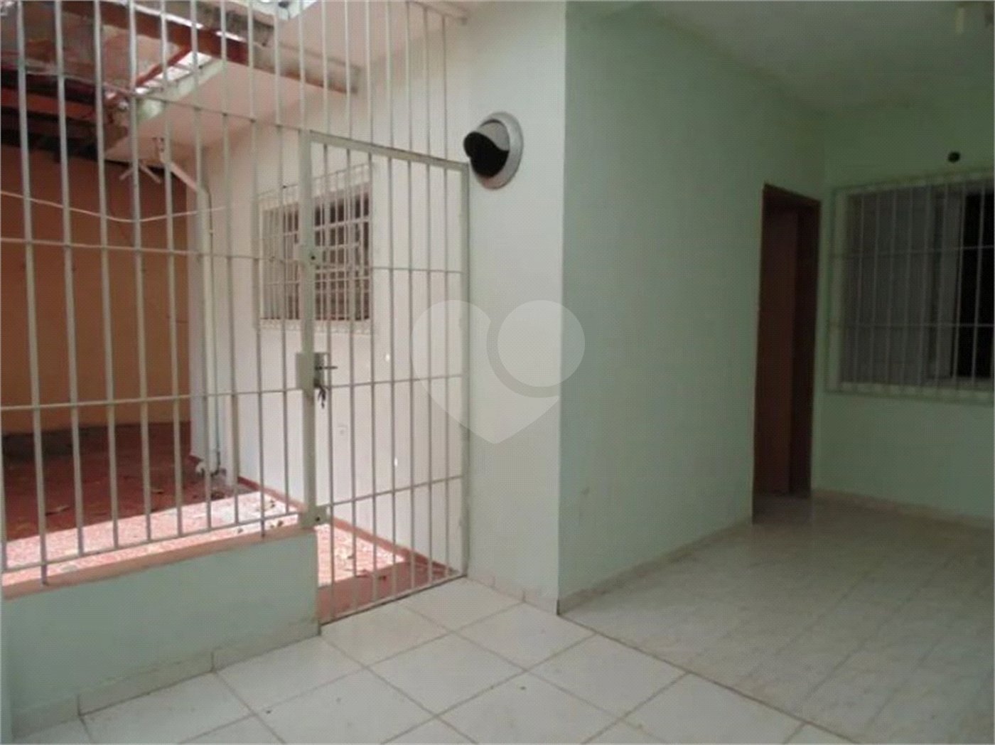 Casa Térrea à venda com 3 quartos, sendo 1 suíte,  em Parque Jabaquara, São Paulo, SP