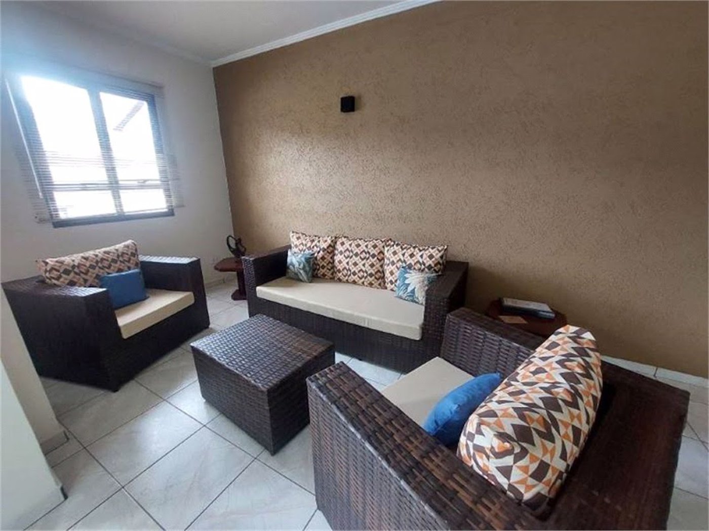 Apartamento Residencial à venda, Boqueirão, Praia Grande - AP0408.