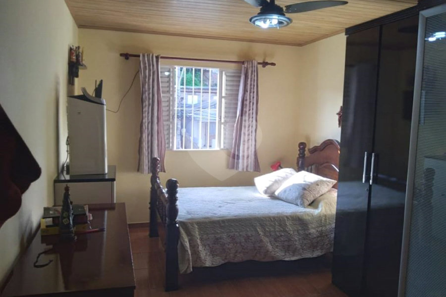 Sobrado à venda com 3 quartos em Vila Nova Cachoeirinha, São Paulo, SP