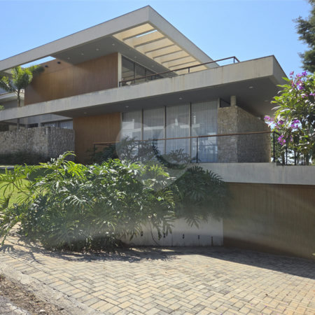 Casa à venda com 4 suítes no condomínio Fazenda Imperial, Sorocaba - SP