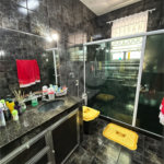Casa para alugar com 5 quartos, sendo 1 suíte, em Campo Grande, Rio de Janeiro, RJ