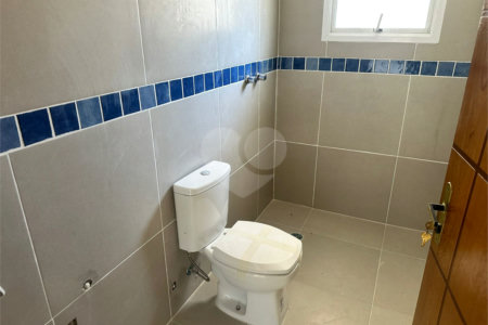 Casa à venda com 4 suítes no condomínio Villaggio Houda, São Paulo - SP