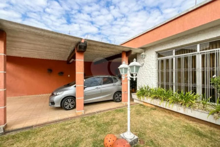 Casa Térrea à venda com 3 quartos, sendo 1 suíte,  em Vila Aurora (zona Norte), São Paulo, SP