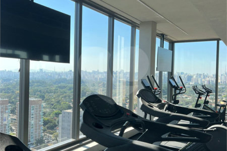 Apartamento à venda com 1 quarto em Moema, São Paulo, SP