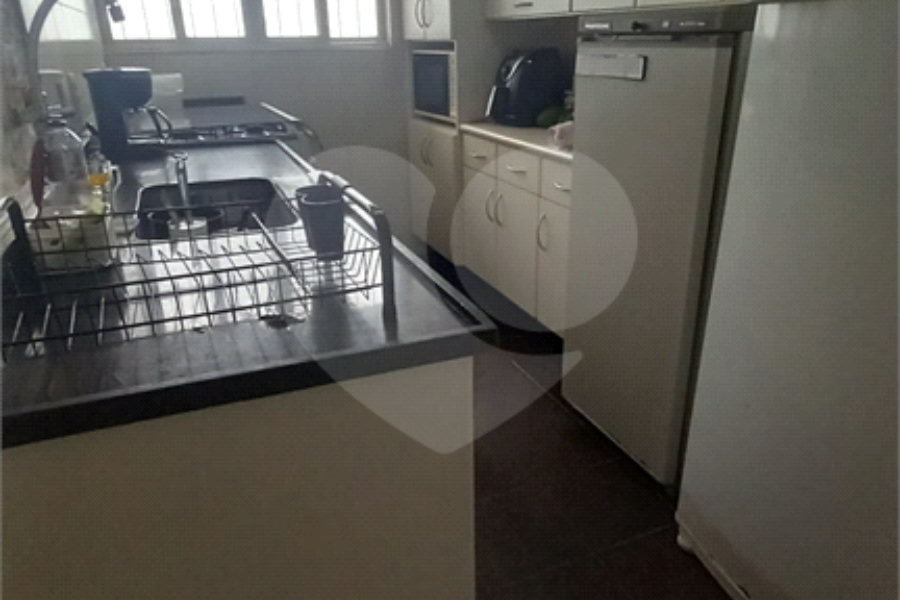 Sobrado à venda com 5 quartos em Tremembé, São Paulo, SP