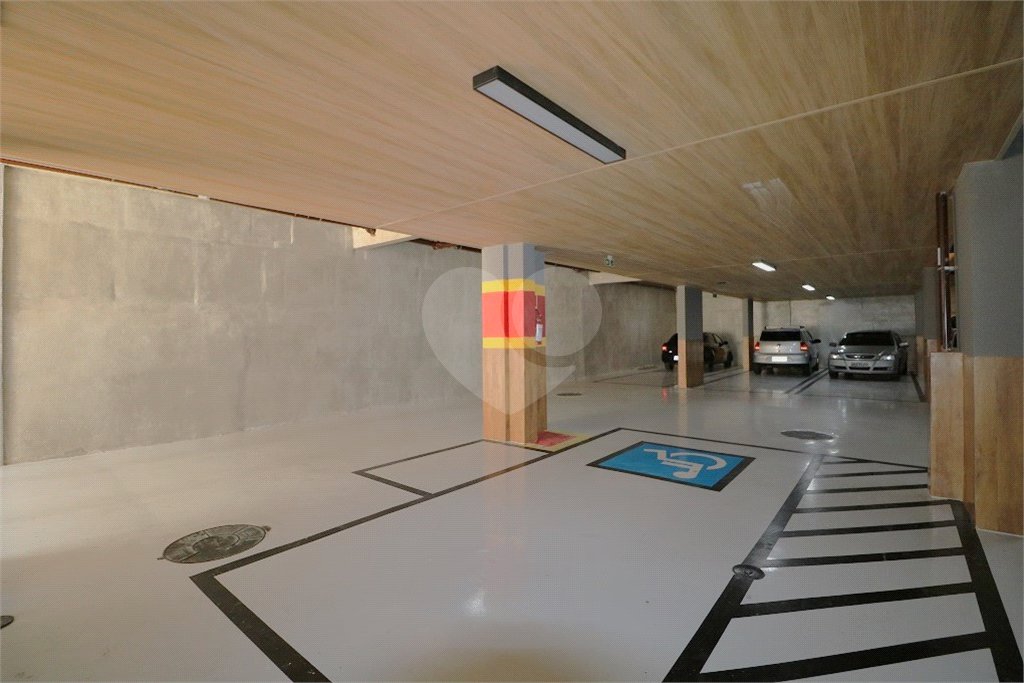 Apartamento à venda com 2 suítes em Moema, São Paulo, SP