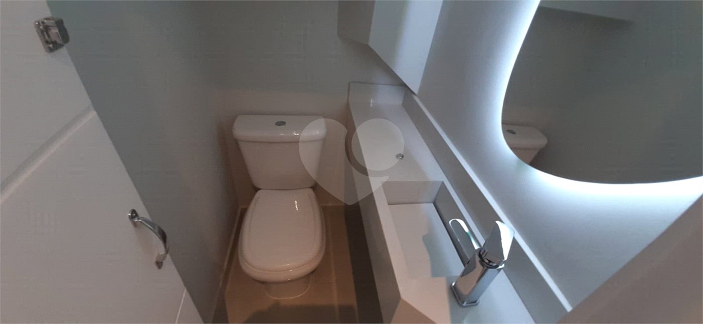 Sobrado à venda com 3 quartos, sendo 1 suíte,  em Vila Guilherme, São Paulo, SP