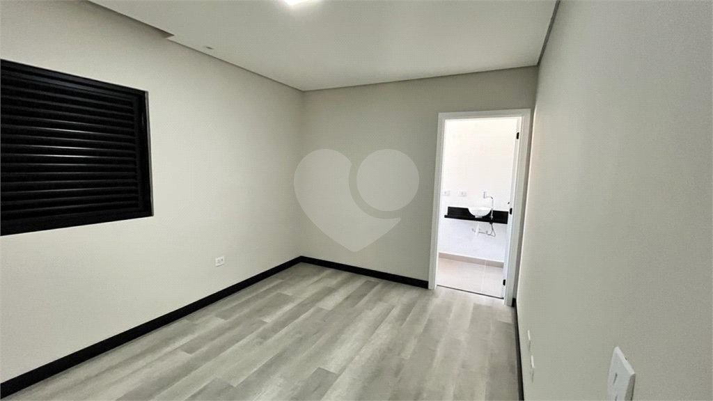 Casa à venda com 4 quartos, sendo 3 suítes, no condomínio Campos do Conde Sorocaba, Sorocaba - SP