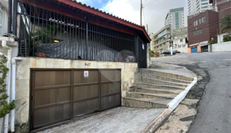 Casa à venda com 4 quartos, sendo 1 suíte,  em Jardim França, São Paulo, SP