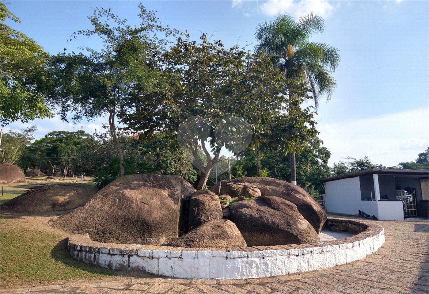 Sítio à venda com 4 quartos, sendo 2 suítes,  em Pimenta, Indaiatuba, SP
