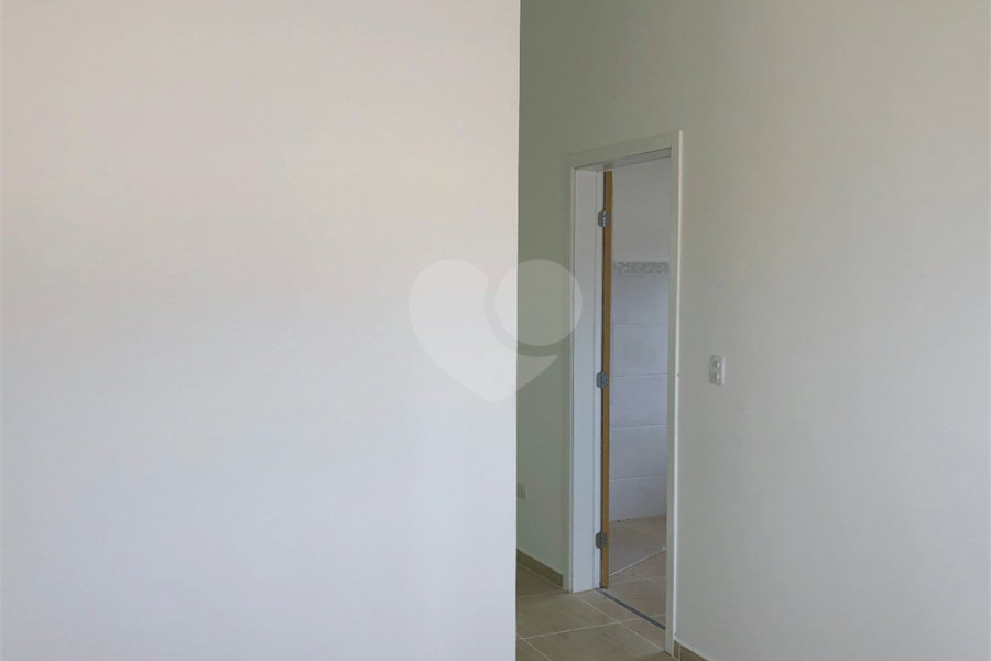Casa à venda com 3 quartos, sendo 1 suíte, no condomínio Marfi Iii- Fase Iii, Bom Jesus dos Perdões - SP