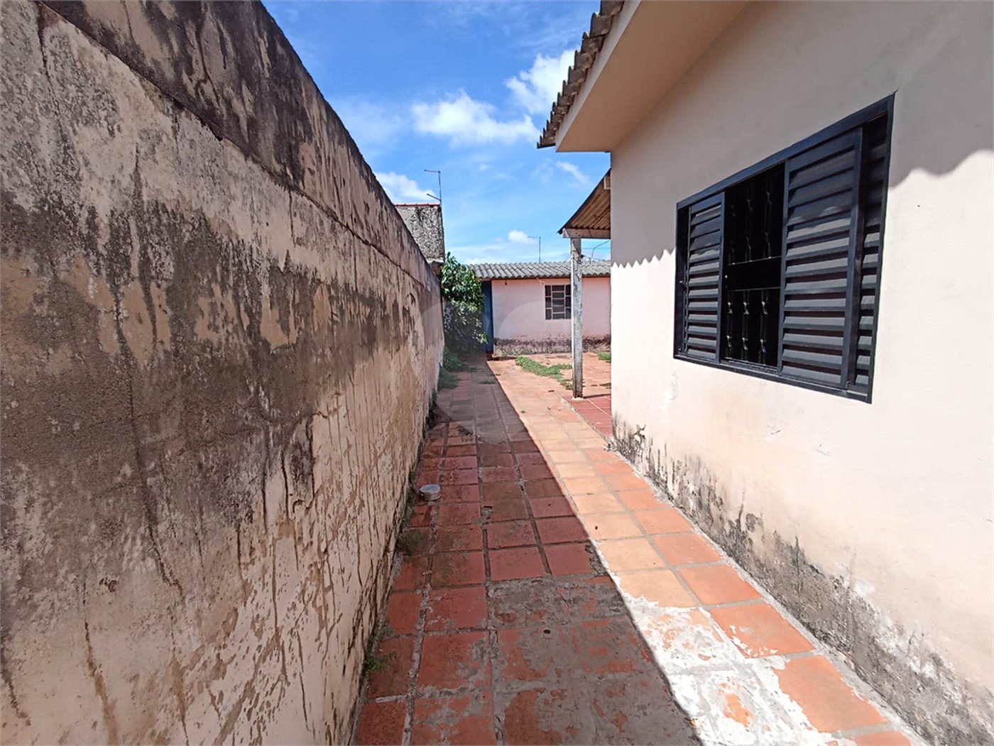 Casa à venda com 3 quartos, sendo 1 suíte,  em Jardim Itália, Itapetininga, SP