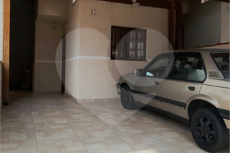 Casa à venda com 3 quartos, sendo 1 suíte,  no condomínio Residencial San Torino, Mogi das Cruzes - SP