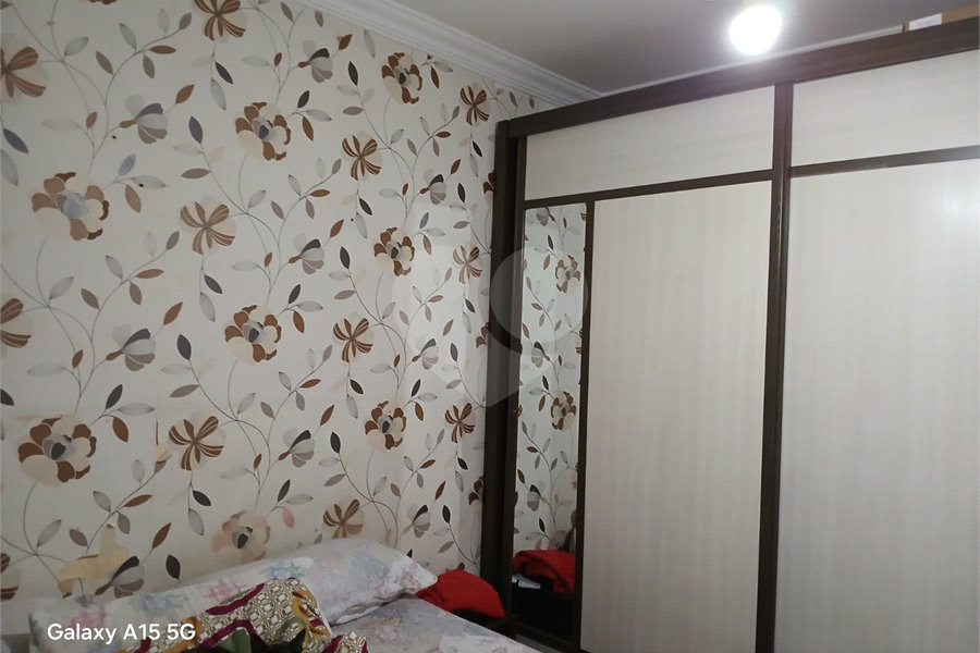Sobrado à venda com 3 quartos, sendo 1 suíte, em Itaquera, São Paulo, SP