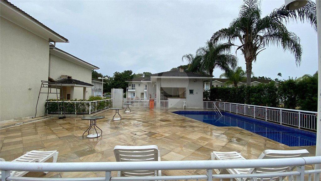 Casa à venda com 3 quartos, sendo 1 suíte, no condomínio Vivant, Rio de Janeiro - RJ